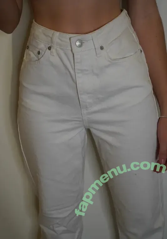 Laura Marie Soons nude photo #0101 (laurachesnok)