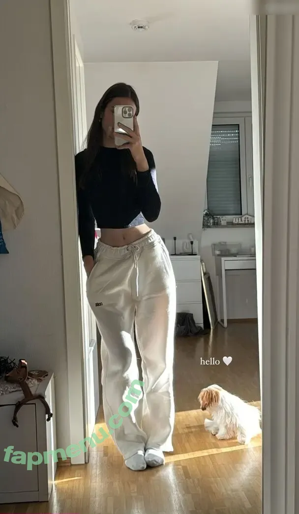 Laura Marie Soons nude photo #0115 (laurachesnok)