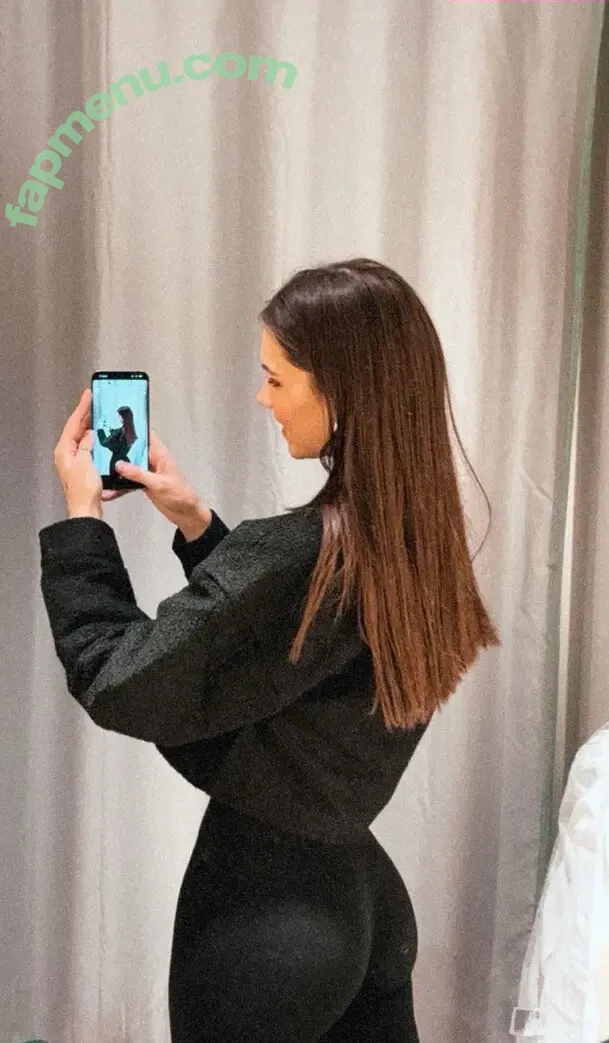 Laura Marie Soons nude photo #0120 (laurachesnok)