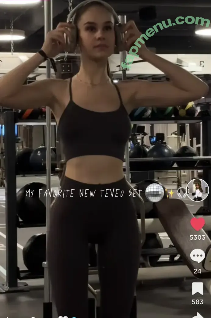 Laura Marie Soons nude photo #0160 (laurachesnok)