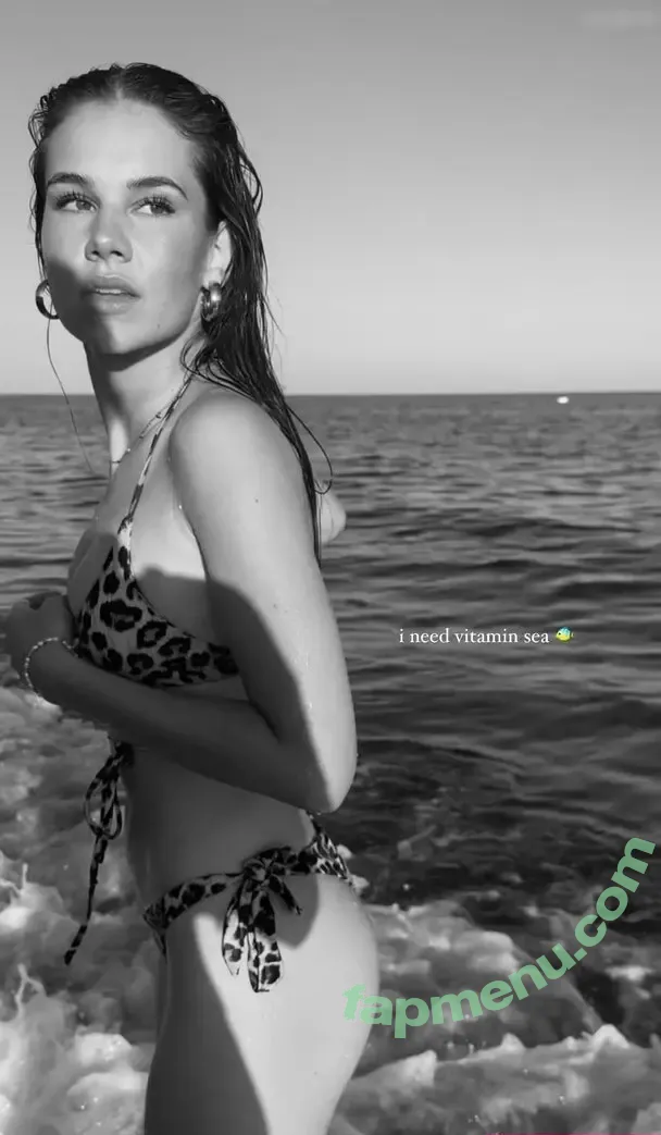 Laura Marie Soons nude photo #0239 (laurachesnok)