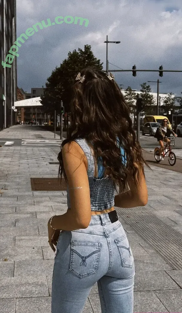 Laura Marie Soons nude photo #0244 (laurachesnok)