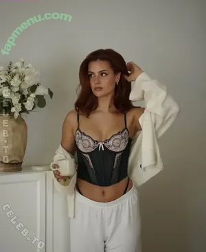 Laura Michelle / lauramichellee / lauramichelleee nude photo #0127