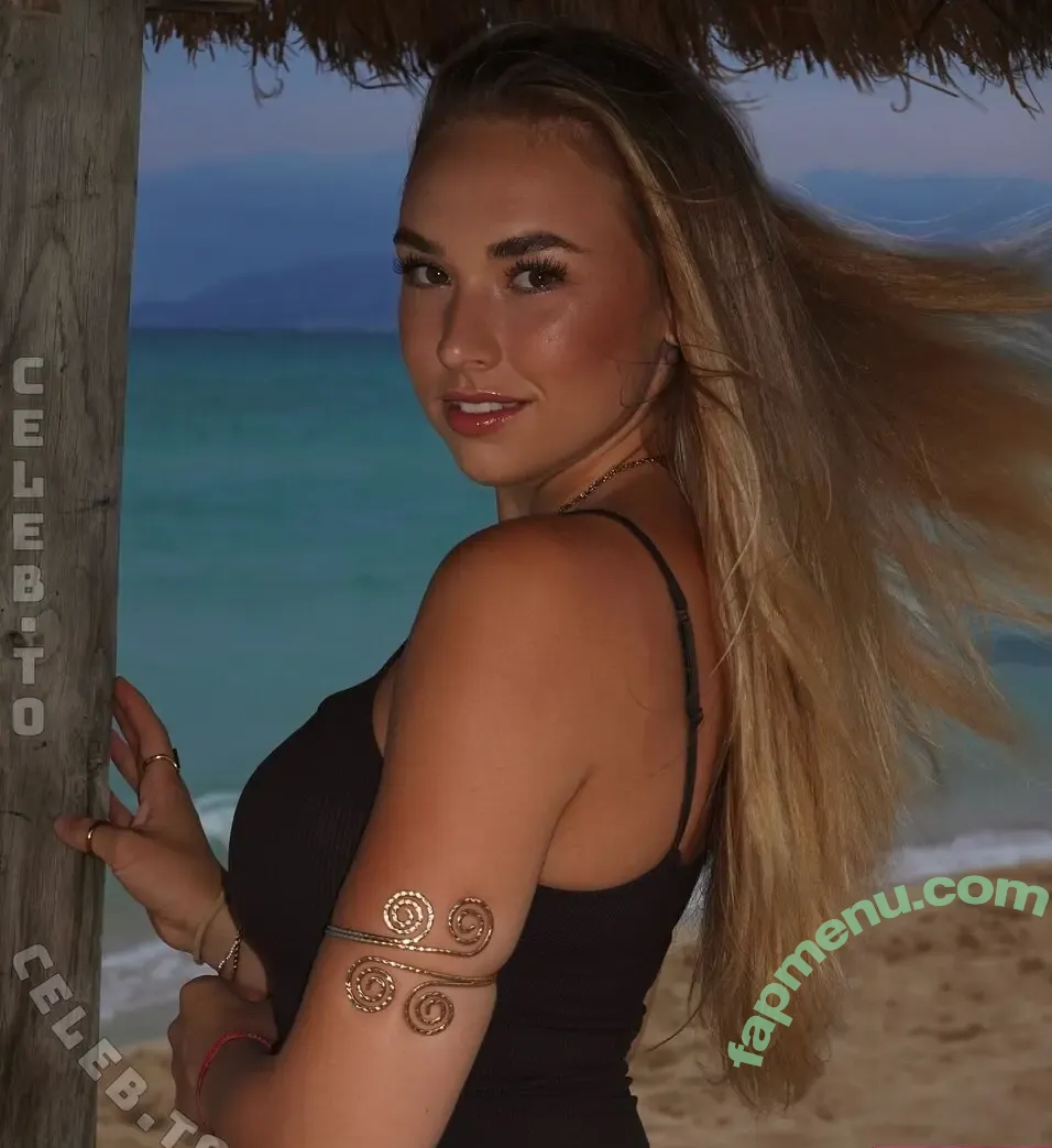 laura__pkr nude photo #0149 (laura_pkr)