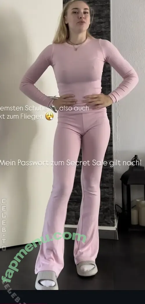 laura__pkr nude photo #0156 (laura_pkr)