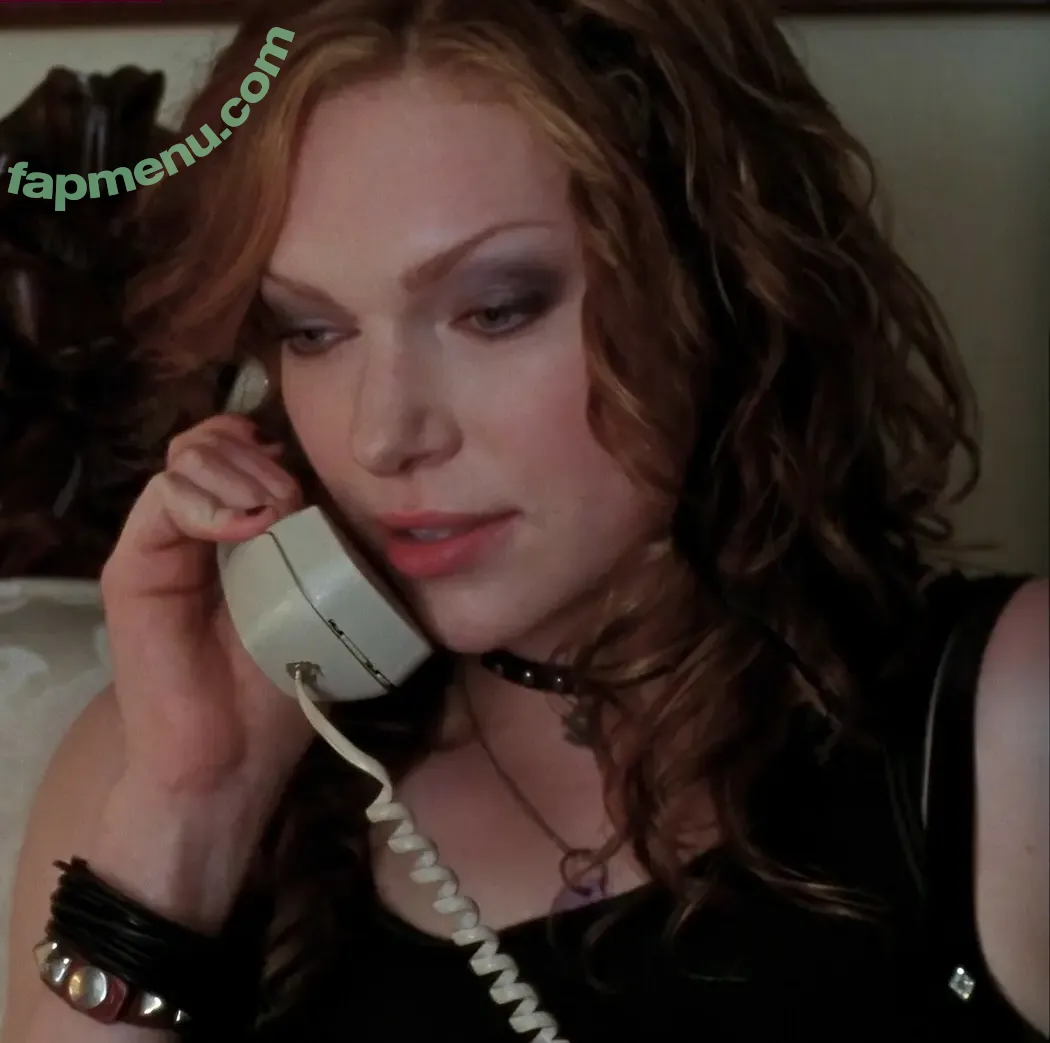 Laura Prepon nude photo #0089 (bomatopia / lauraprepon)