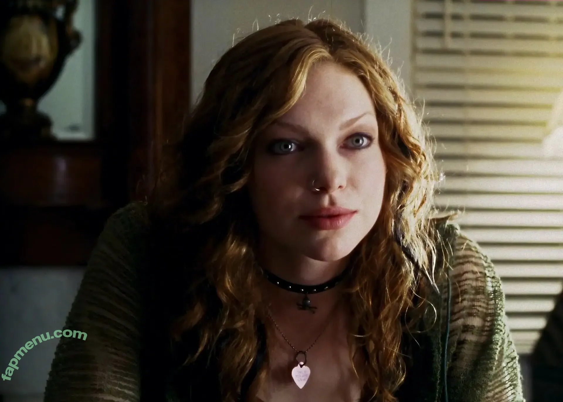 Laura Prepon nude photo #0108 (bomatopia / lauraprepon)