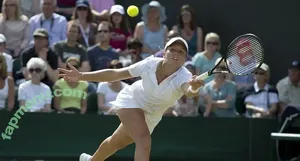 Laura Robson / laurarobson5 nude photo #0059