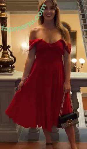 Laura Robson / laurarobson5 nude photo #0093