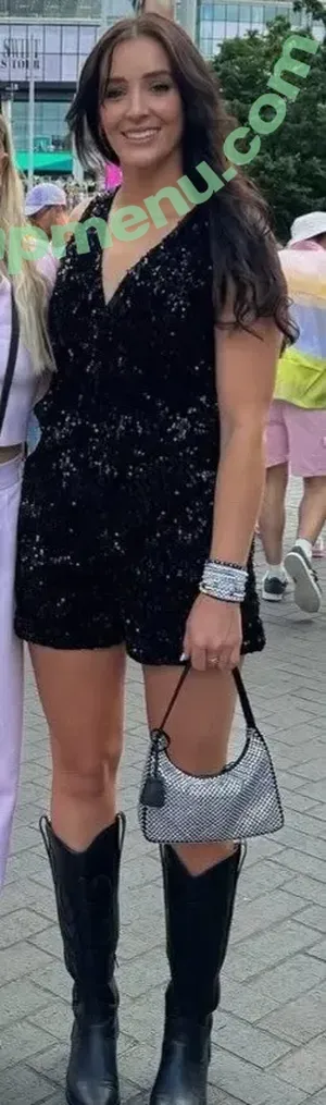 Laura Robson / laurarobson5 nude photo #0107