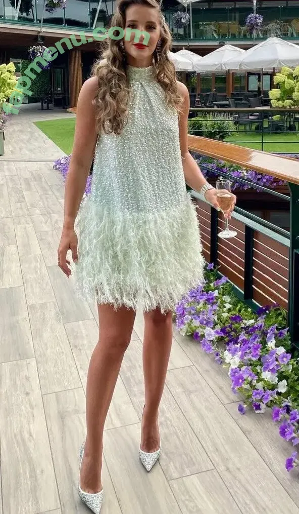 Laura Robson nude photo #0094 (laurarobson5)