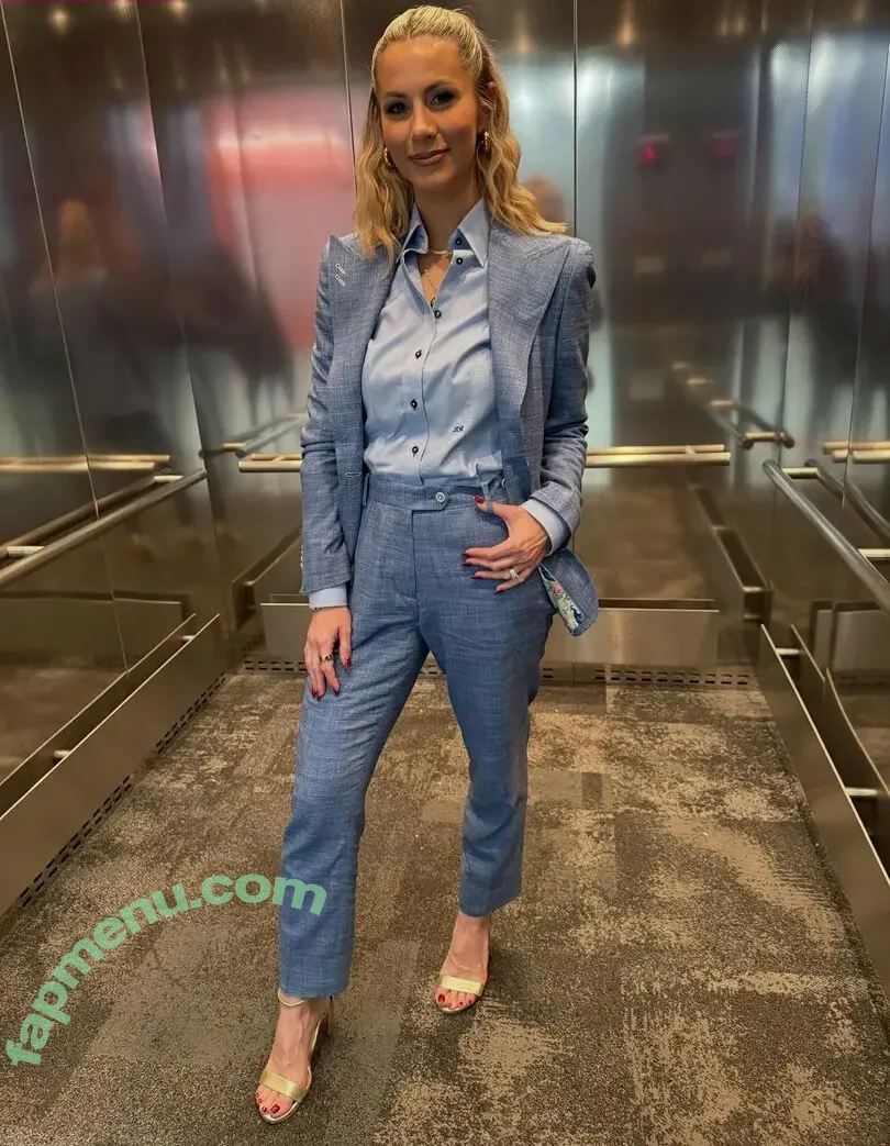 Laura Rutledge nude photo #0183 (lauramrutledge)