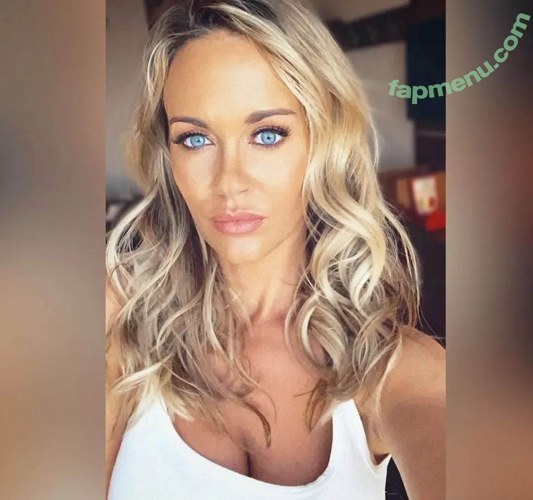 Laura Sanko nude photo #0031 (Laura Sanko)