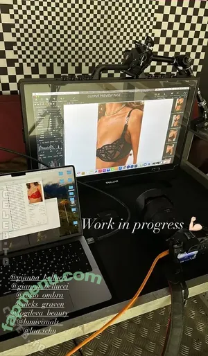 Laura Schultz / laa.schu nude photo #0466