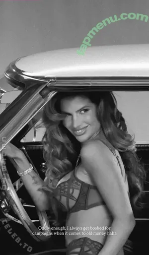 Laura Schultz / laa.schu nude photo #0469