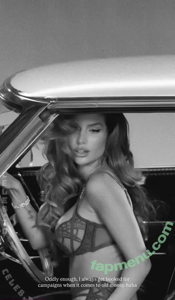 Laura Schultz nude photo #0468 (laa.schu)