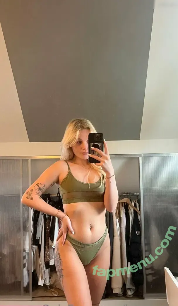 @laura_skr nude photo #0033 (@laura_skr)