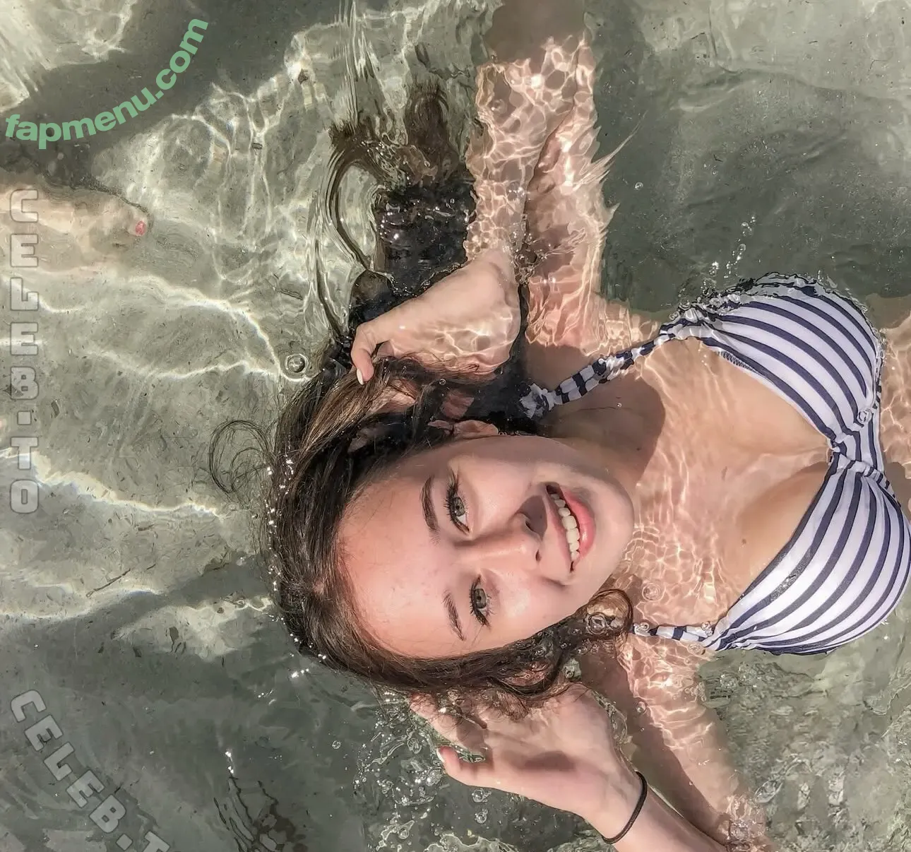 Laura Sophie nude photo #0212 (laurasophie)