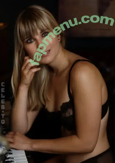 Laura Stickel nude photo #0045 (laura.stickel.7 / laurabiiiienchen_2.0)