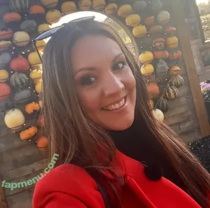 Laura Tobin / lauratobinweather nude photo #0653