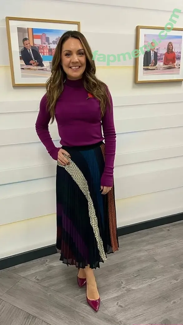 Laura Tobin nude photo #0650 (lauratobinweather)