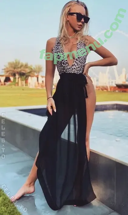 laura.vtsch nude photo #0077 (laura.vtsch)