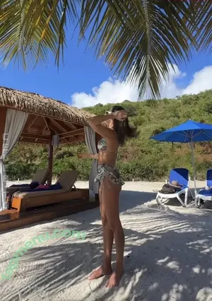 Laura Wontorra / LauraWontorra / WontorraLaura / laura_wontorra nude photo #0889