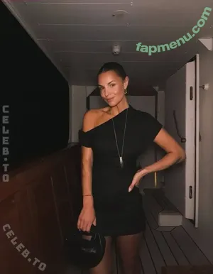 Laura Wontorra / LauraWontorra / WontorraLaura / laura_wontorra nude photo #0901