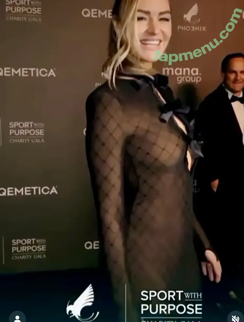 Laura Woods nude photo #0134 (laurawoodstv)