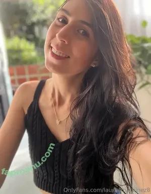 lauraamartiinez8 / lauramartinez8 nude photo #0075
