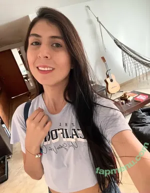 lauraamartiinez8 / lauramartinez8 nude photo #0098