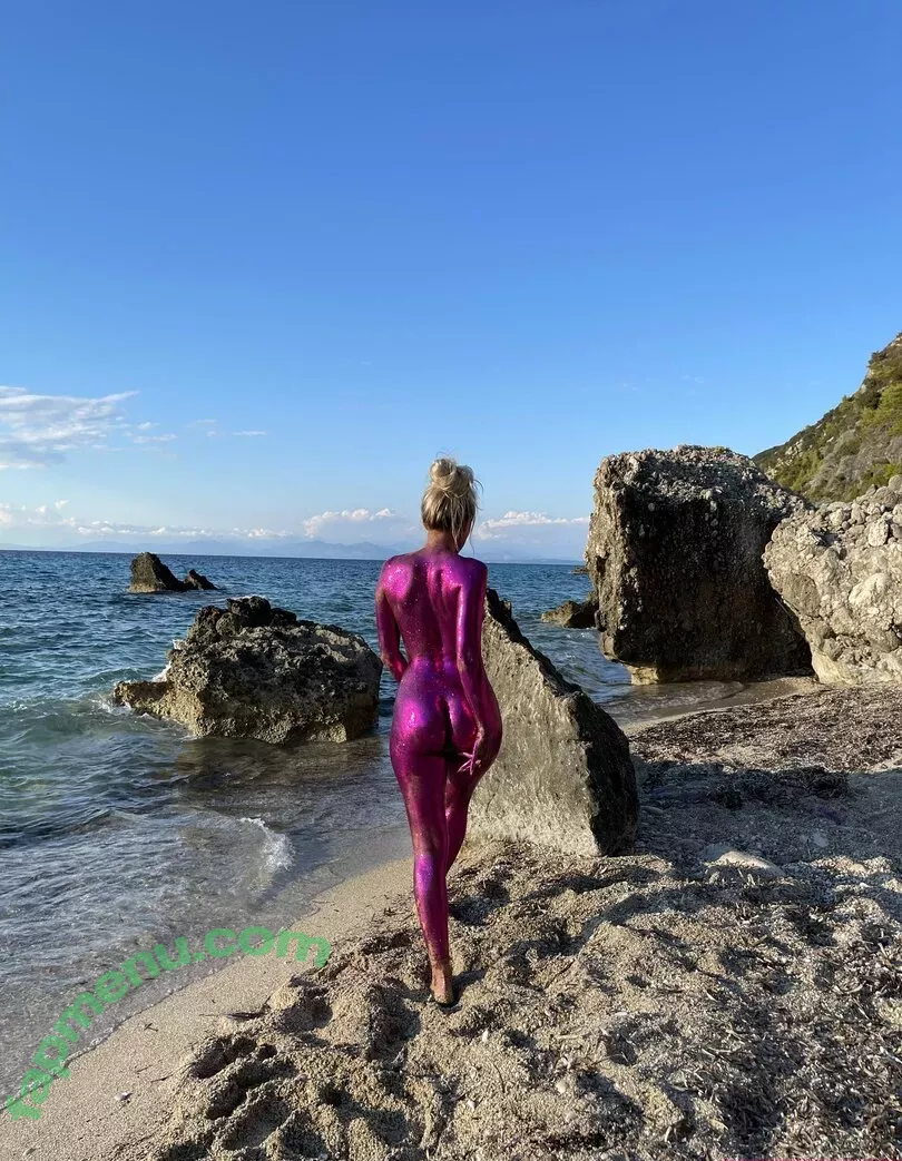 laurabae_ nude photo #0186 (laramonroe_ / laramonroefree)