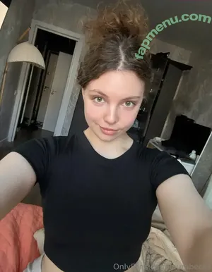  nude photo #0006