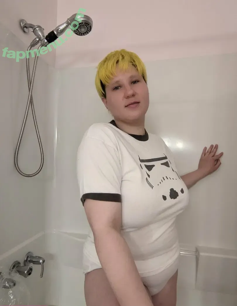 laurabluebyrd90 nude photo #0027 (laurabluebyrd90)