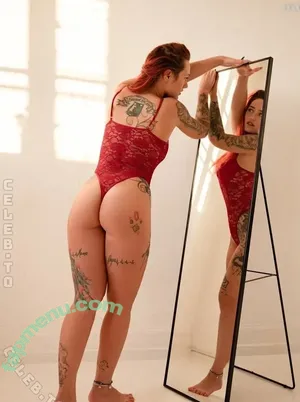 Laurachemie / Fineartrebell nude photo #0295