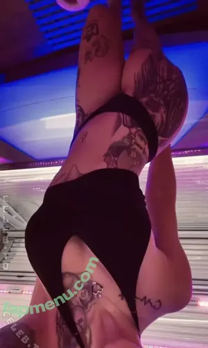 Laurachemie / Fineartrebell nude photo #0312