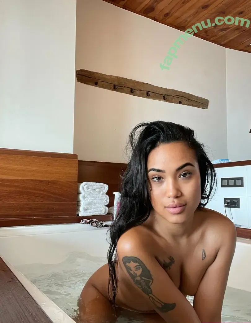 lauraclazo nude photo #0012 (lauraclazo)