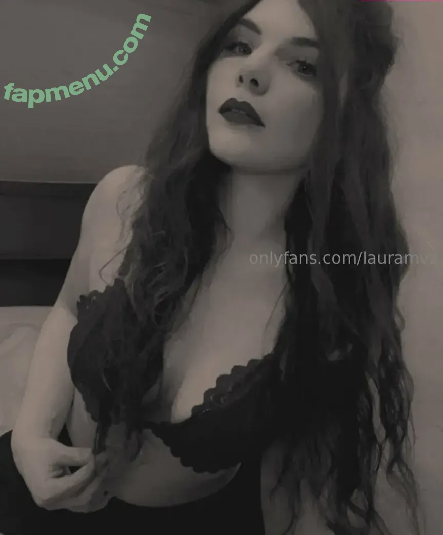 lauradstn nude photo #0048 (laura._.dstn)