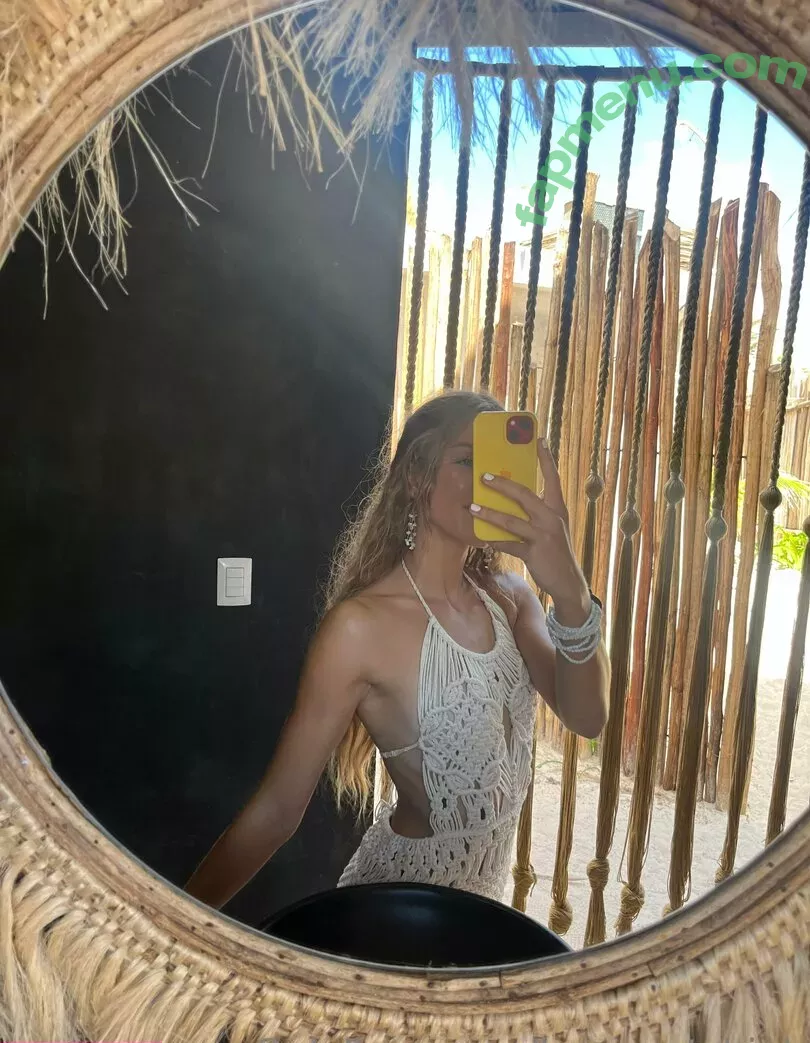 lauragetshigh nude photo #0034 (laura_high)