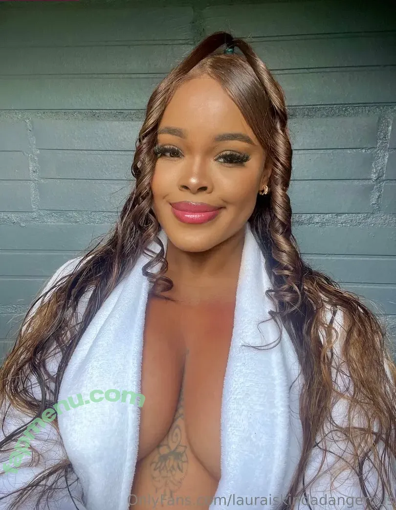 lauraiskindadangerous nude photo #0035 (lauraiskindadangerous)