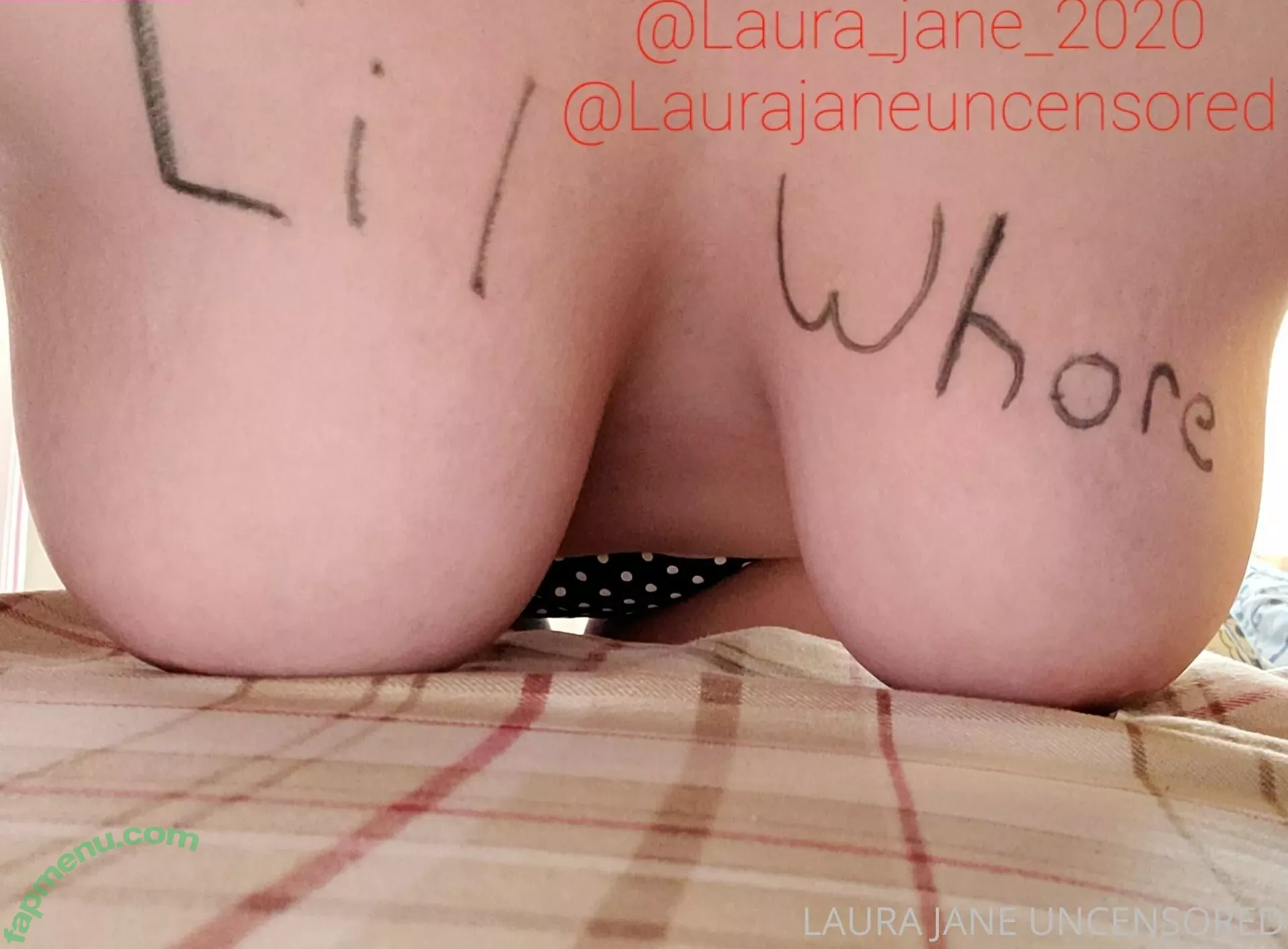 laurajaneuncensored nude photo #0007 (lauricious_)