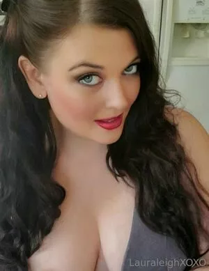 lauraleighxoxo / the.lauraleighxoxo nude photo #0235