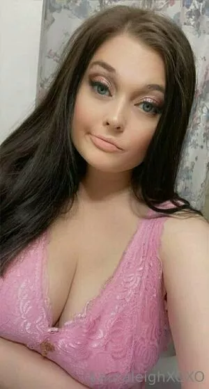 lauraleighxoxo / the.lauraleighxoxo nude photo #0325