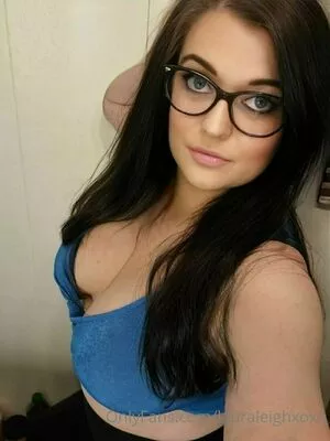 lauraleighxoxo / the.lauraleighxoxo nude photo #0466