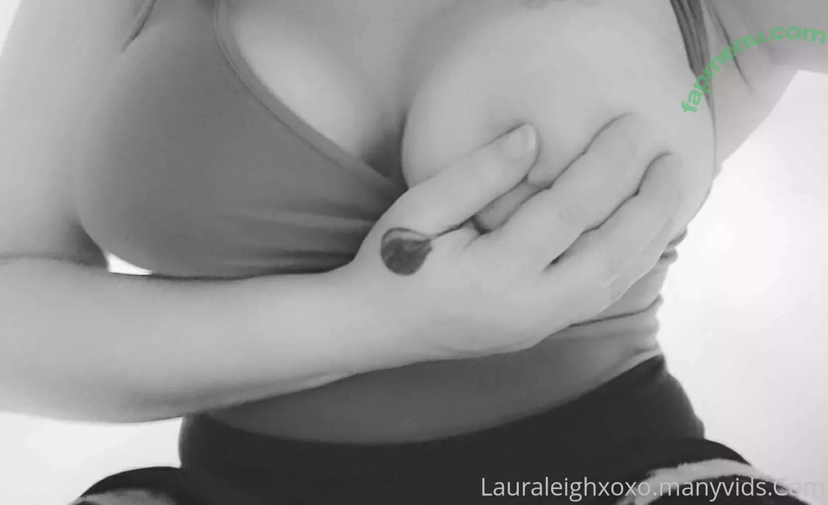 lauraleighxoxo nude photo #0359 (the.lauraleighxoxo)