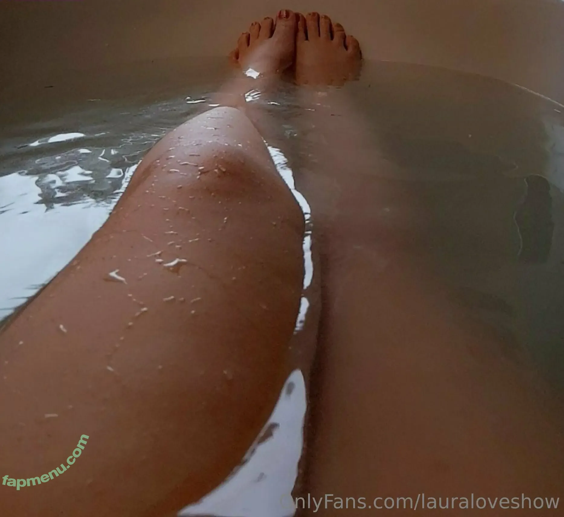 lauraloveshow nude photo #0004 (lauralove)