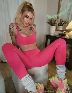 lauralux / darthlux nude photo #0013