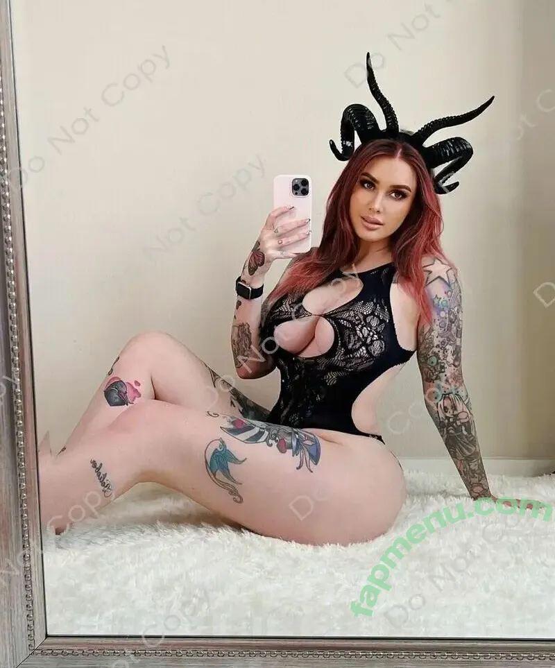 lauralux nude photo #0050 (darthlux)