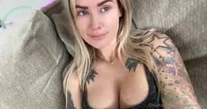 lauraluxtv / darthlux nude photo #0017