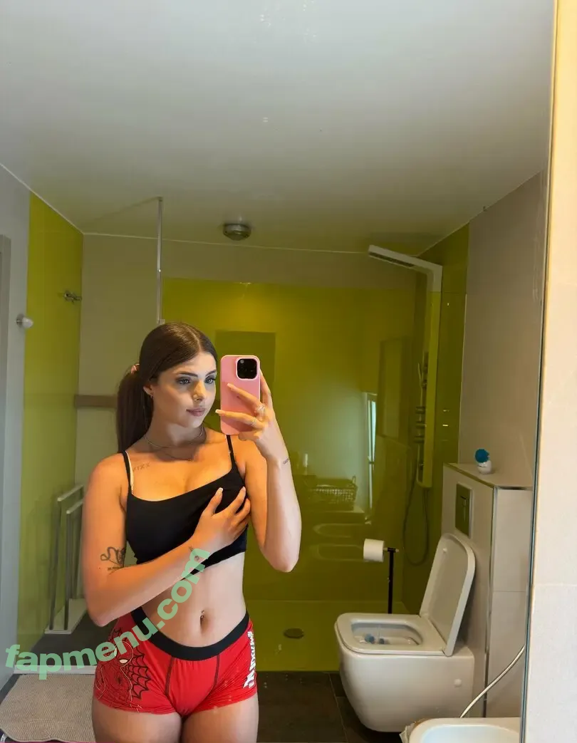 lauramerliin nude photo #0069 (lauramerliin)